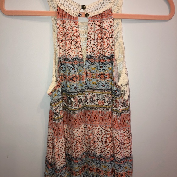 Patterned Top - Picture 2 of 3